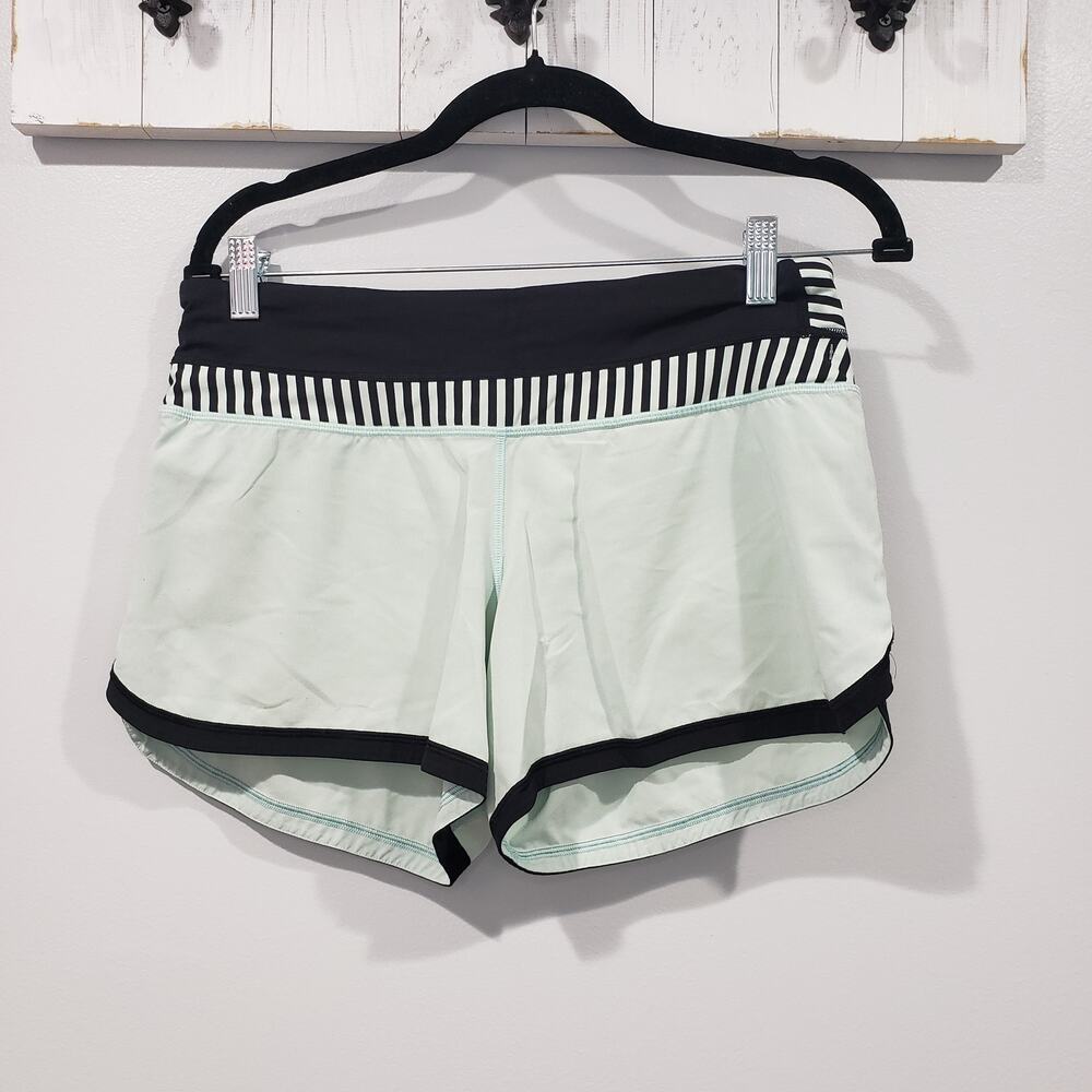 Lululemon Groovy Run Shorts Mint Stripe Size 6